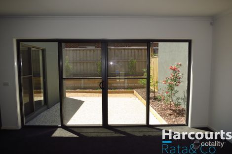 Property photo of 6 Grandstand Way Wollert VIC 3750