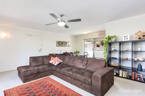 Property photo of 2/45 Kitchener Street Coorparoo QLD 4151