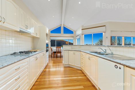 Property photo of 6 Glasshouse Court Berwick VIC 3806