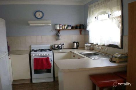 Property photo of 2/10 Storey Street Oak Flats NSW 2529