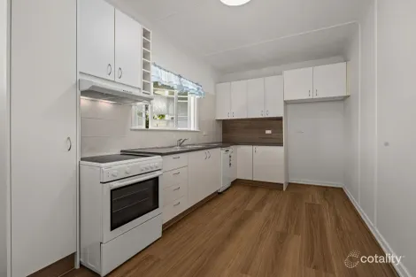 Property photo of 88 Cothill Road Silkstone QLD 4304