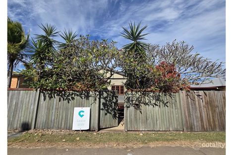 212 Walker St, Svensson Heights, QLD 4670