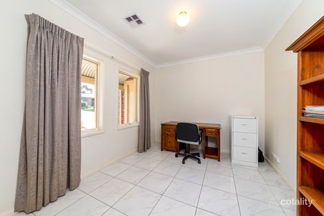 Property photo of 24 Goldfinch Way Hewett SA 5118