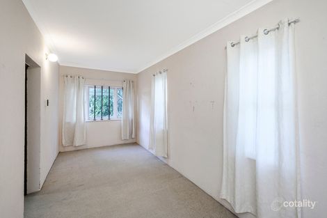 Property photo of 33 Robert Street Como WA 6152