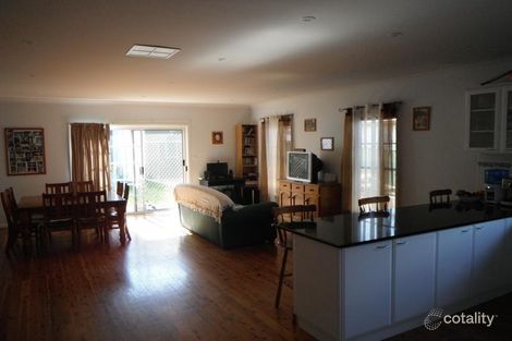 Property photo of 60 Ross Crescent Griffith NSW 2680