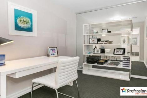 Property photo of 2203/5 Harbour Side Court Biggera Waters QLD 4216