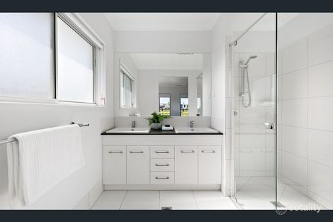 Property photo of 17 Nixon Lane Baringa QLD 4551