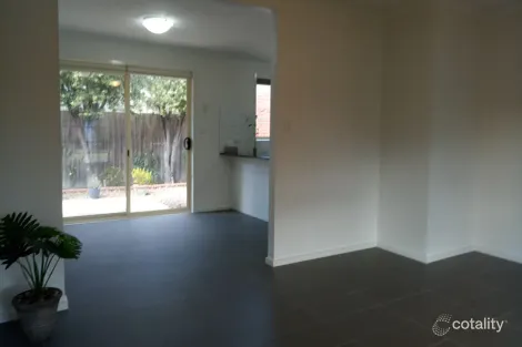 Property photo of 2A Shaw Close Bell Post Hill VIC 3215