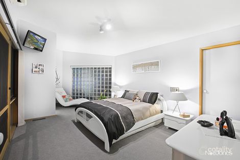 Property photo of 2 Billabong Close Croydon Hills VIC 3136