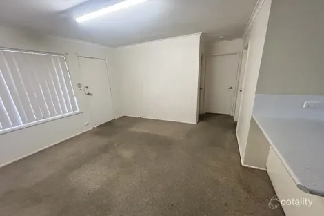 Property photo of 2/464 Henderson Street Lavington NSW 2641