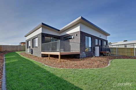 8 Barilla Ct, Midway Point, TAS 7171