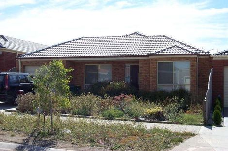 Property photo of 172 Gowanbrae Drive Gowanbrae VIC 3043
