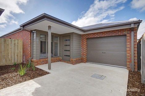 2/11 Jenna Ct, St Albans Park, VIC 3219