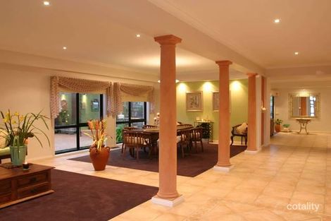 Property photo of 6 Temora Rise Berwick VIC 3806