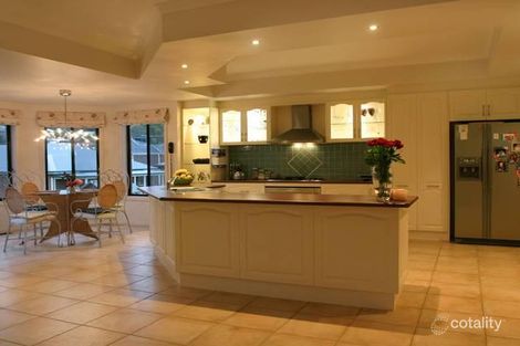 Property photo of 6 Temora Rise Berwick VIC 3806