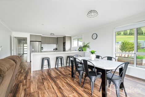 Property photo of 5 Linden Heights Don TAS 7310