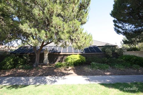 1 Stanford Ave, Novar Gardens, SA 5040