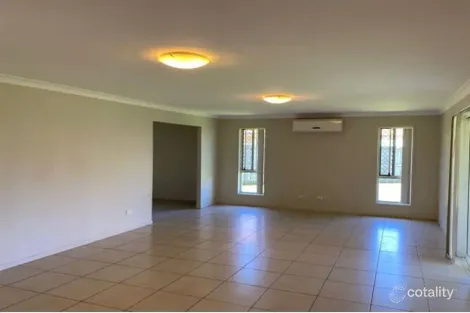 Property photo of 6 Heath Court Caboolture QLD 4510