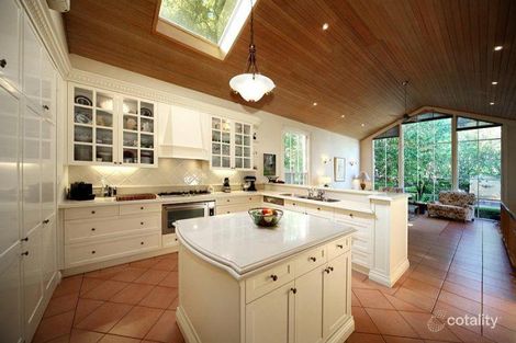 Property photo of 16 Cosham Street Brighton VIC 3186