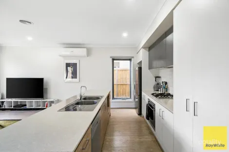 Property photo of 43 Fogarty Street Williams Landing VIC 3027