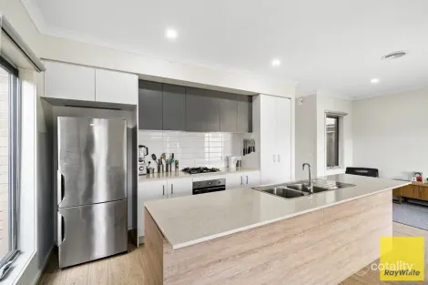 Property photo of 43 Fogarty Street Williams Landing VIC 3027