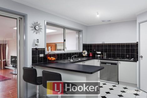 Property photo of 23 Palm Way Narre Warren South VIC 3805