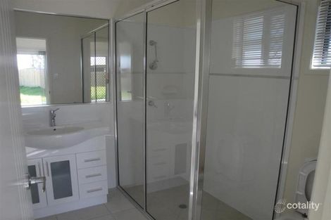 Property photo of 19 Goldfish Court Burdell QLD 4818