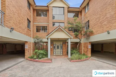 4/245-247 Targo Rd, Toongabbie, NSW 2146