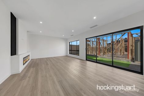 Property photo of 13 Dartmouth Road Wollert VIC 3750