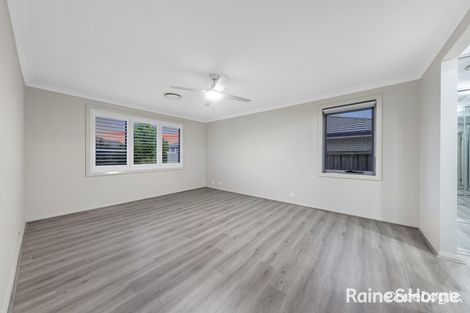 Property photo of 14 Brothers Lane Glenfield NSW 2167