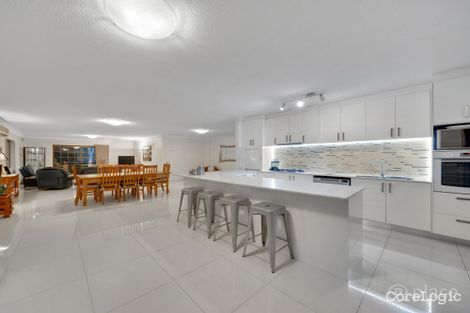 Property photo of 6 Dors Court Stafford Heights QLD 4053