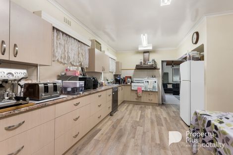 6 Thomas St, Kangaroo Flat, VIC 3555