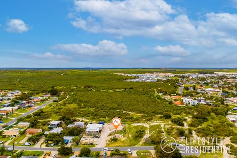 12 Theydon Gr, Two Rocks, WA 6037