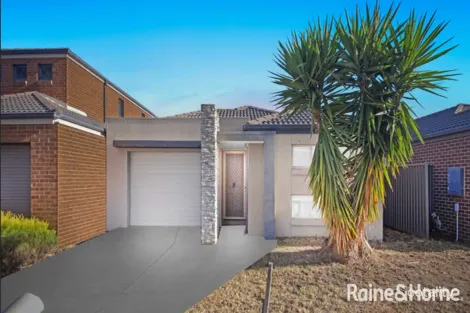 18 Misty Meadow Gr, Truganina, VIC 3029