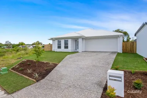 31 Basswood Cct, Park Ridge, QLD 4125