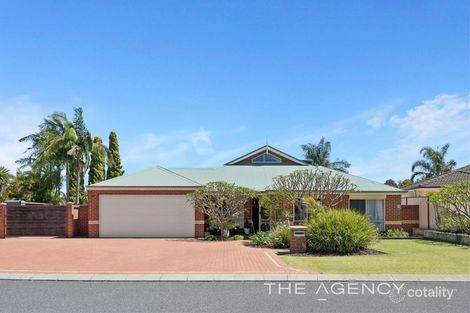 32 Merrang Cct, Carramar, WA 6031
