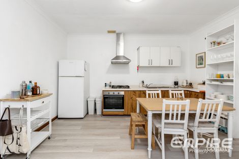 8a Bennewith St, Hilton, WA 6163