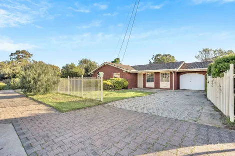 Property photo of 14 Leane Avenue Ridgehaven SA 5097