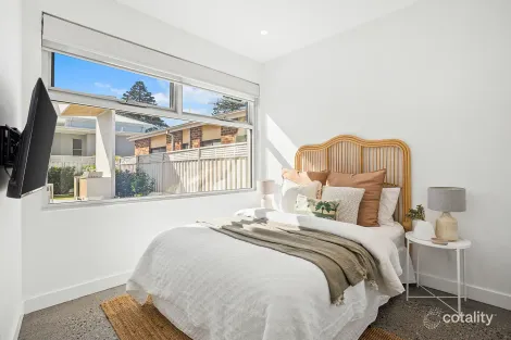 Property photo of 4 Boollwarroo Parade Shellharbour NSW 2529