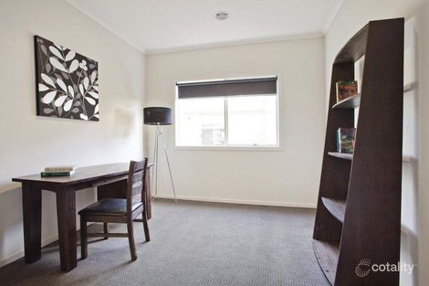 Property photo of 36 Bunyip Drive Drouin VIC 3818
