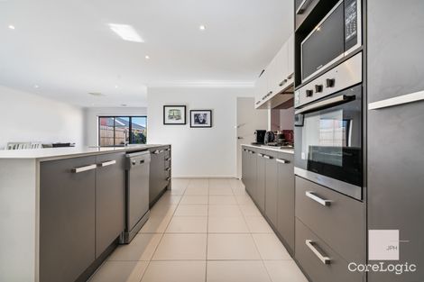 Property photo of 18 Jacana Crescent Williams Landing VIC 3027