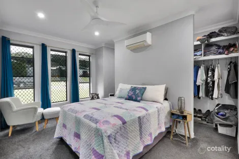 Property photo of 24 Kerrisdale Crescent Beaconsfield QLD 4740