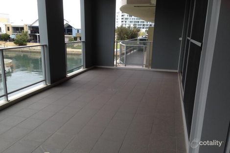 Property photo of 10 Treviso Mews Mandurah WA 6210