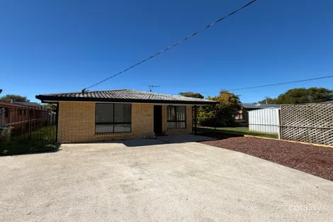 32 Sportsground St, Redcliffe, QLD 4020