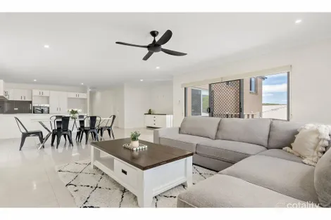 Property photo of 1 Emory Place Cameron Park NSW 2285