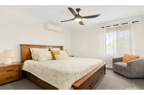 Property photo of 1 Emory Place Cameron Park NSW 2285