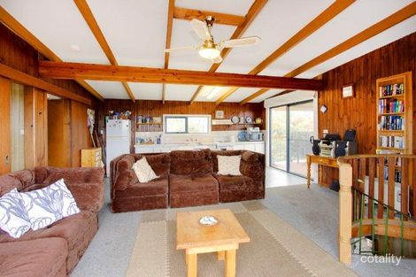 Property photo of 48 Dolphin Drive Smiths Beach VIC 3922