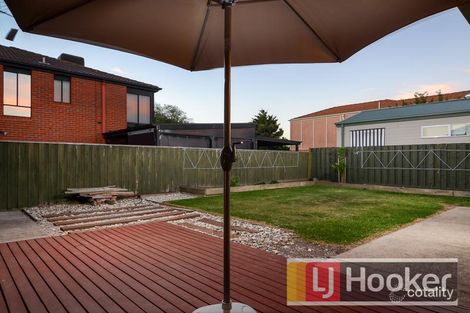 Property photo of 6 Kingston Avenue Narre Warren South VIC 3805