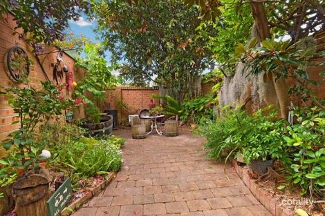 Property photo of 2 Charles Street Fairlight NSW 2094