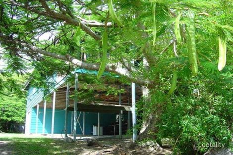 Property photo of 18 Jeffery Court Agnes Water QLD 4677